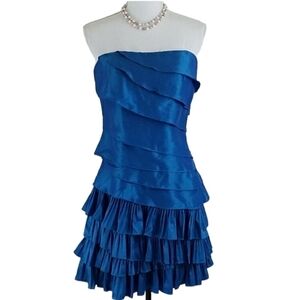 Laundry by Shelli Segal~Sz 10~Azure Prom Dress NWT